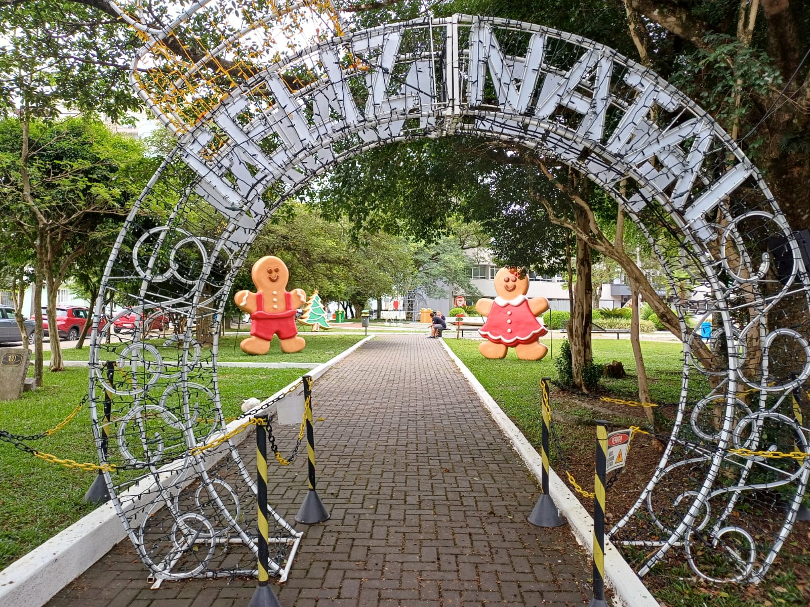 Foram verificadas a responsabilidade técnica da montagem das estruturas